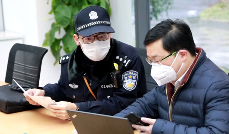 滬警方主動對接我司，保障誠格一次性防護(hù)服安全生產(chǎn)